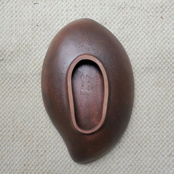 LUBA MILE LINHART Ceramic Dish Haliburton Pottery INUIT ESKIMO SEAL HUNTER MCM - Picture 4 of 7
